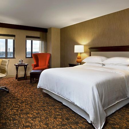 Sheraton Springfield Monarch Place Hotel Esterno foto