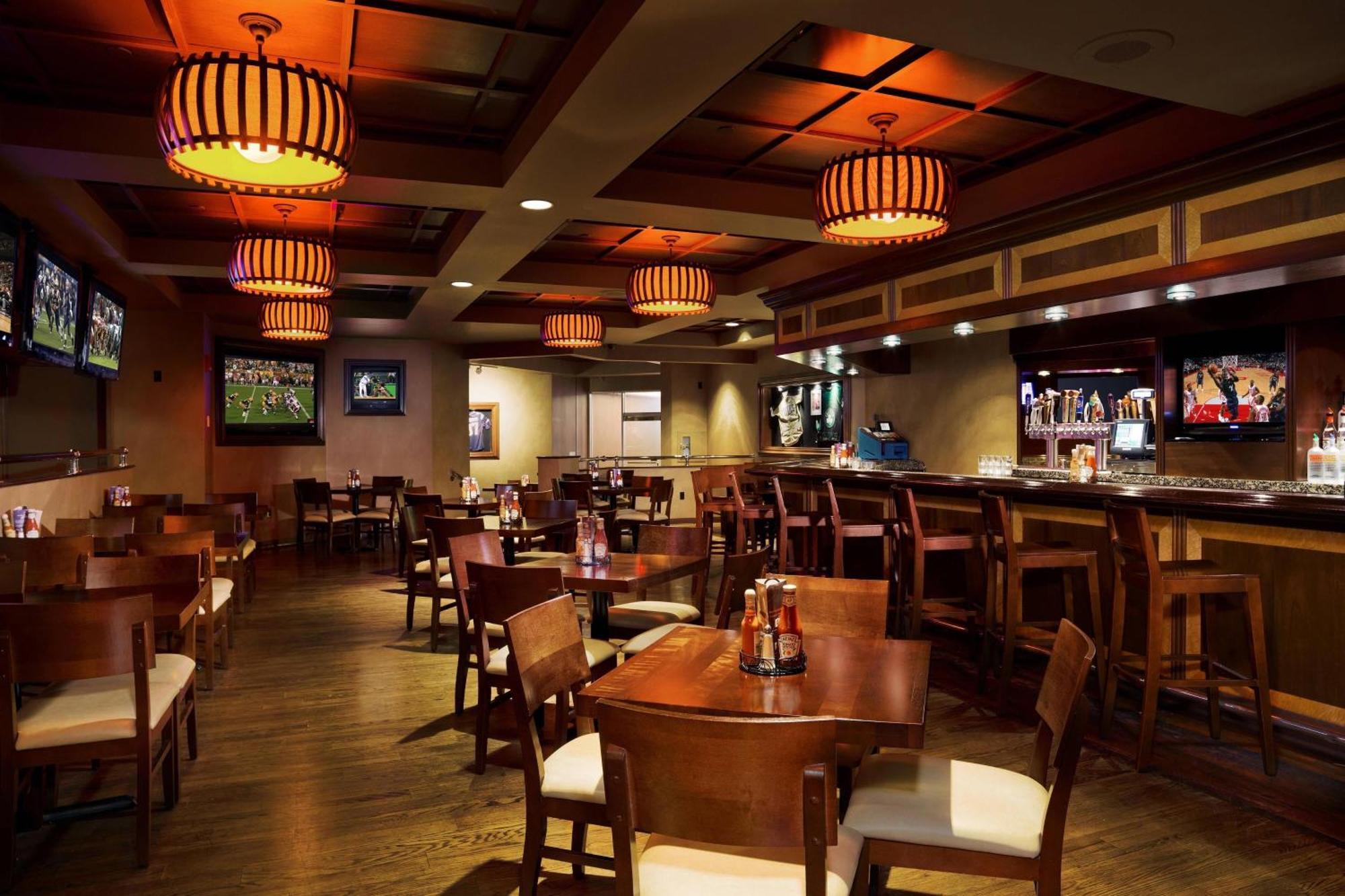 Sheraton Springfield Monarch Place Hotel Esterno foto